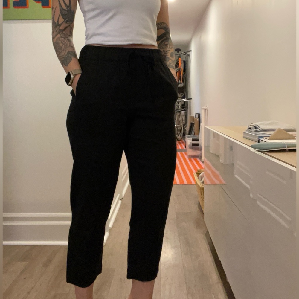 Babaton Linen Cropped Pants